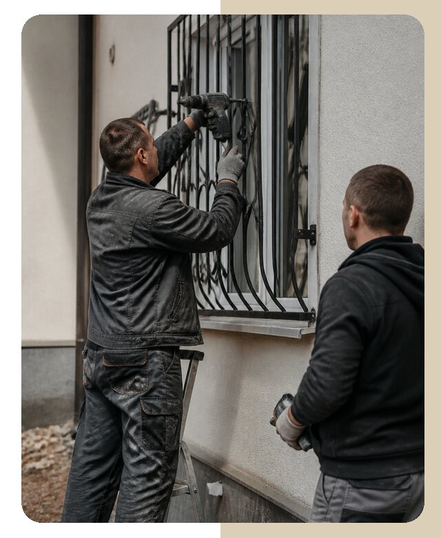 Установка наружных решеток в Асбесте от 4952 р. | Дверной